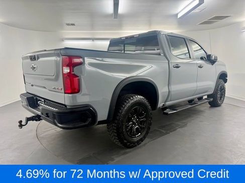 Used 2024 Chevrolet Silverado 1500 ZR2 image 7