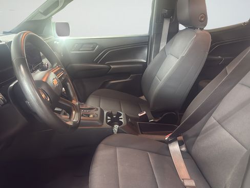 Certified 2023 Chevrolet Colorado W/T RWD image 20