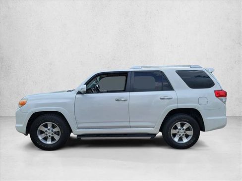 Used 2011 Toyota 4Runner SR5 RWD image 8