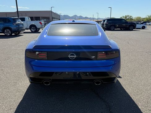 Certified 2025 Nissan Z Performance w/ Floor Mat Package RWD image 6