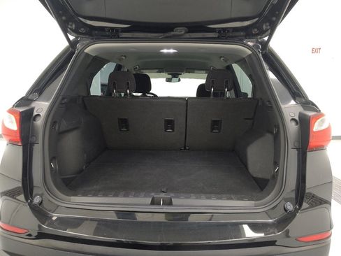 Used 2020 Chevrolet Equinox LS image 29
