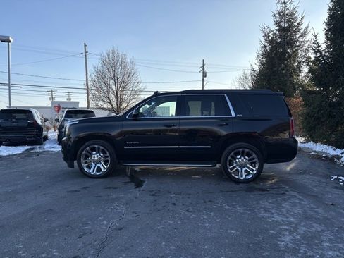 Used 2018 GMC Yukon SLT w/ Premium Edition image 2