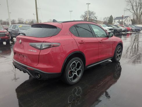 Used 2025 Alfa Romeo Stelvio Sprint w/ Veloce Package image 10