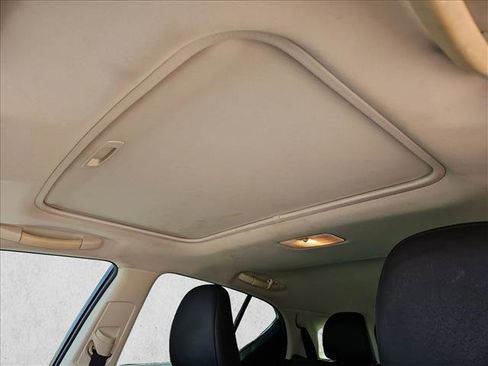 Used 2014 Lexus CT 200h image 16