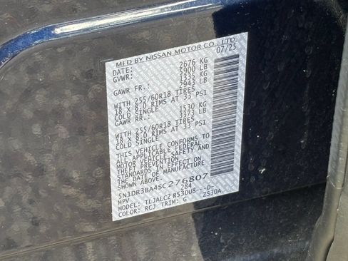 Used 2025 Nissan Pathfinder SV FWD image 21