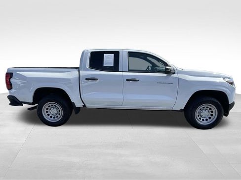 Used 2023 Chevrolet Colorado W/T w/ Advanced Trailering Package image 2