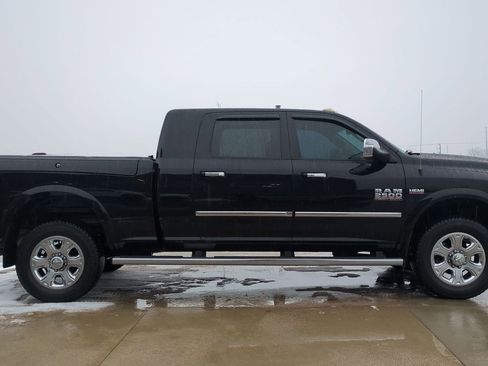 Used 2015 RAM 2500 Limited image 8