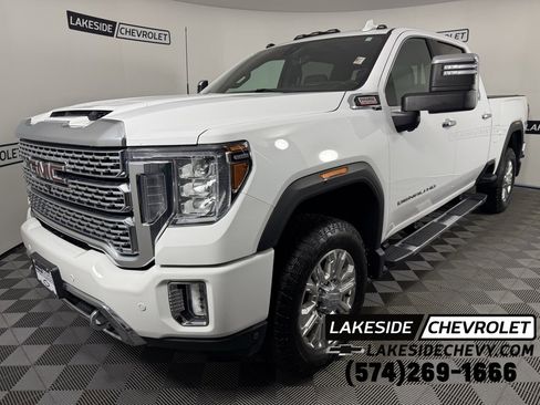 Used 2020 GMC Sierra 2500 Denali image 1