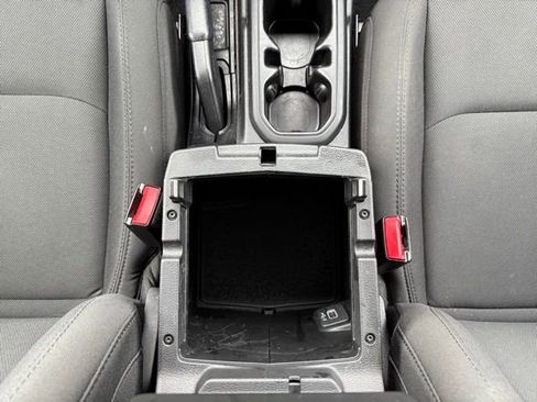 Certified 2022 Jeep Wrangler Unlimited Sport image 37