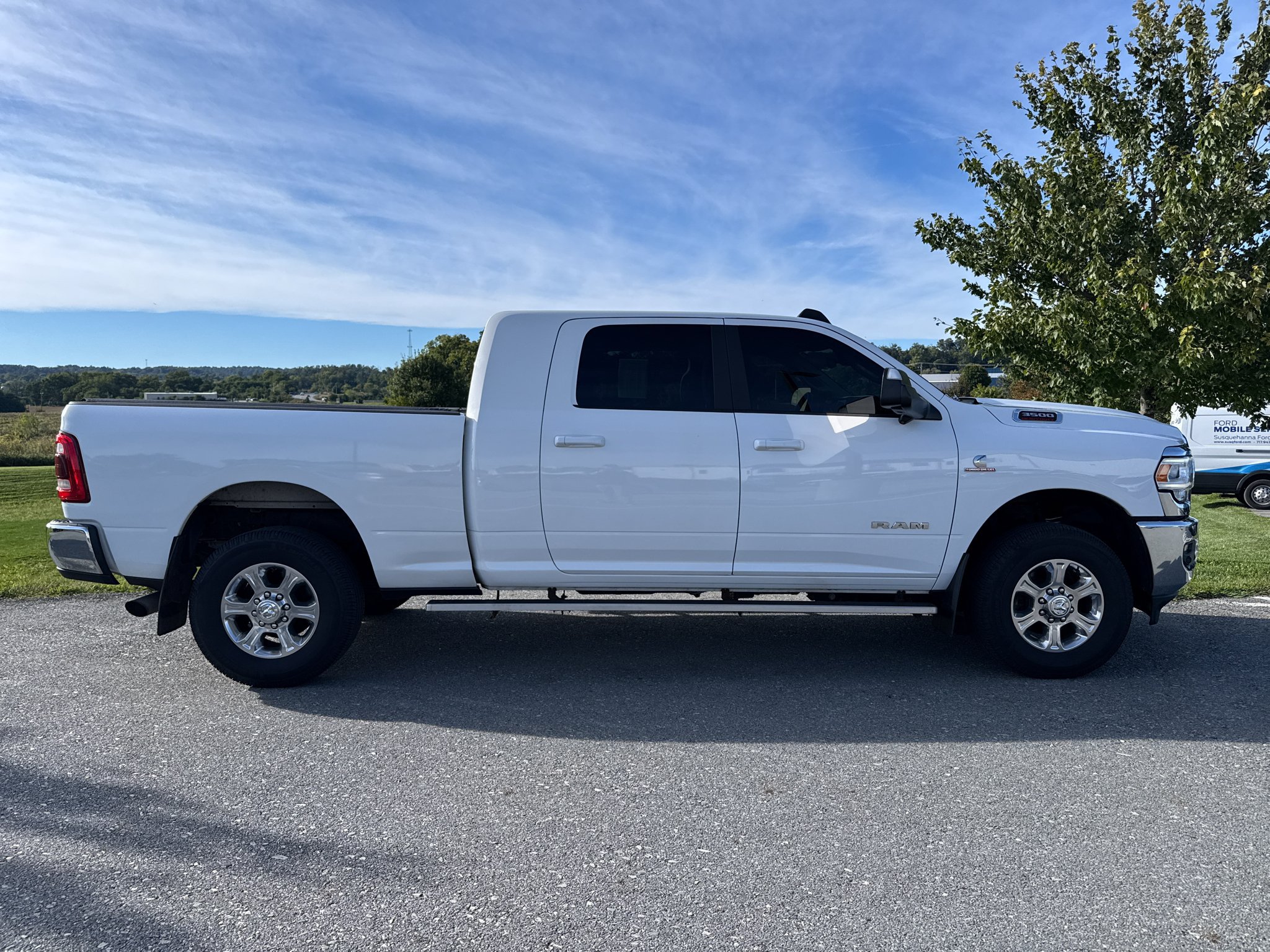 Used 2020 RAM 3500 Big Horn w/ Level 2 Equipment Group AWD/4WD image 14