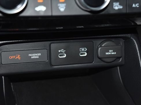 Used 2025 Honda Civic Sport image 14