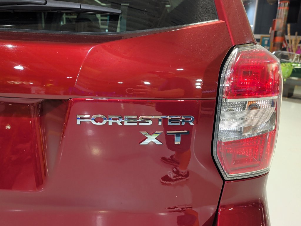 Used 2015 Subaru Forester 2.0XT Touring w/ Eyesight & Navigation System AWD/4WD image 10