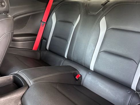 Used 2020 Chevrolet Camaro SS RWD image 12