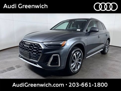 Used 2023 Audi Q5 2.0T Premium w/ Convenience Package AWD/4WD image 3