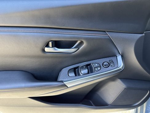 Used 2024 Nissan Sentra SR image 14