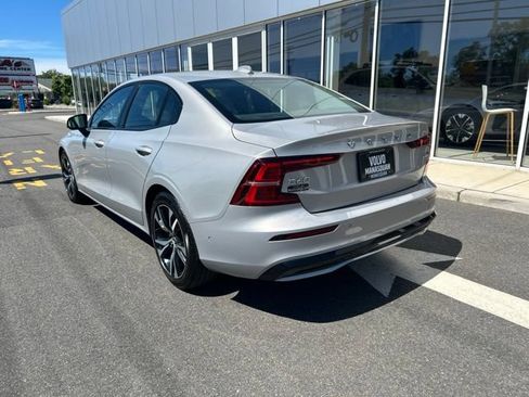 Certified 2023 Volvo S60 B5 Plus w/ Climate Package AWD/4WD image 3