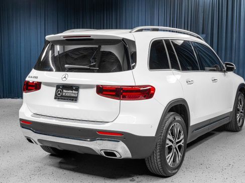 Certified 2025 Mercedes-Benz GLB 250 image 5