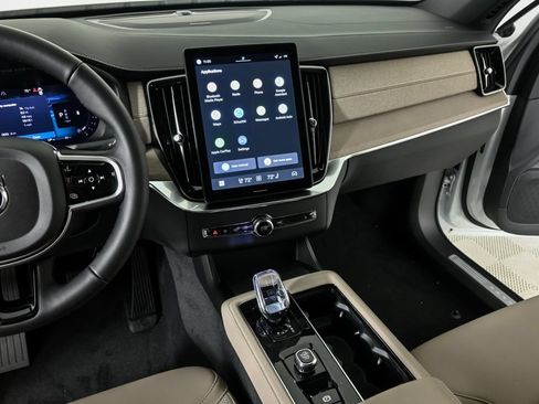 New 2026 Volvo XC90 B6 Plus w/ Protection Package Premier AWD/4WD image 13