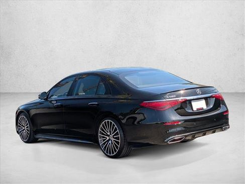 Certified 2023 Mercedes-Benz S 580 4MATIC Sedan image 11