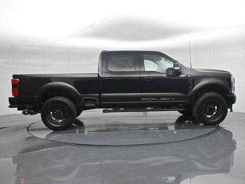 New 2026 Ford F250 Lariat w/ Black Appearance Package image 35