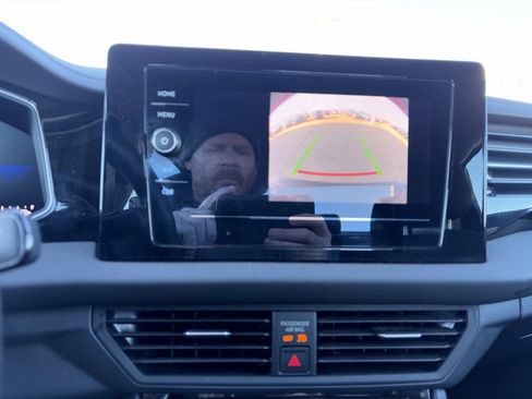 Used 2025 Volkswagen Jetta S image 23