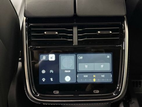 Used 2024 Rivian R1S Adventure Dual AWD/4WD image 36