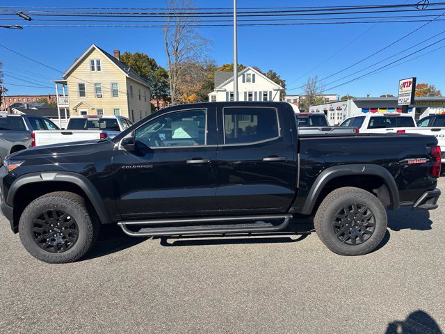 New 2026 Chevrolet Colorado Trail Boss AWD/4WD image 2