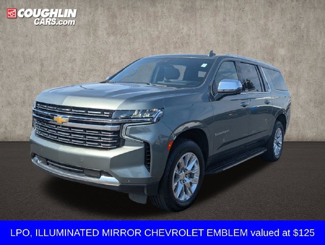 Used 2024 Chevrolet Suburban Premier w/ Premium Package AWD/4WD image 3
