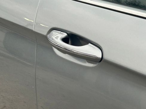 Used 2022 Ford Edge Titanium image 19