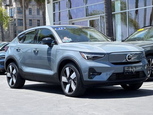 Certified 2023 Volvo C40 P8 Recharge Ultimate AWD/4WD image 7