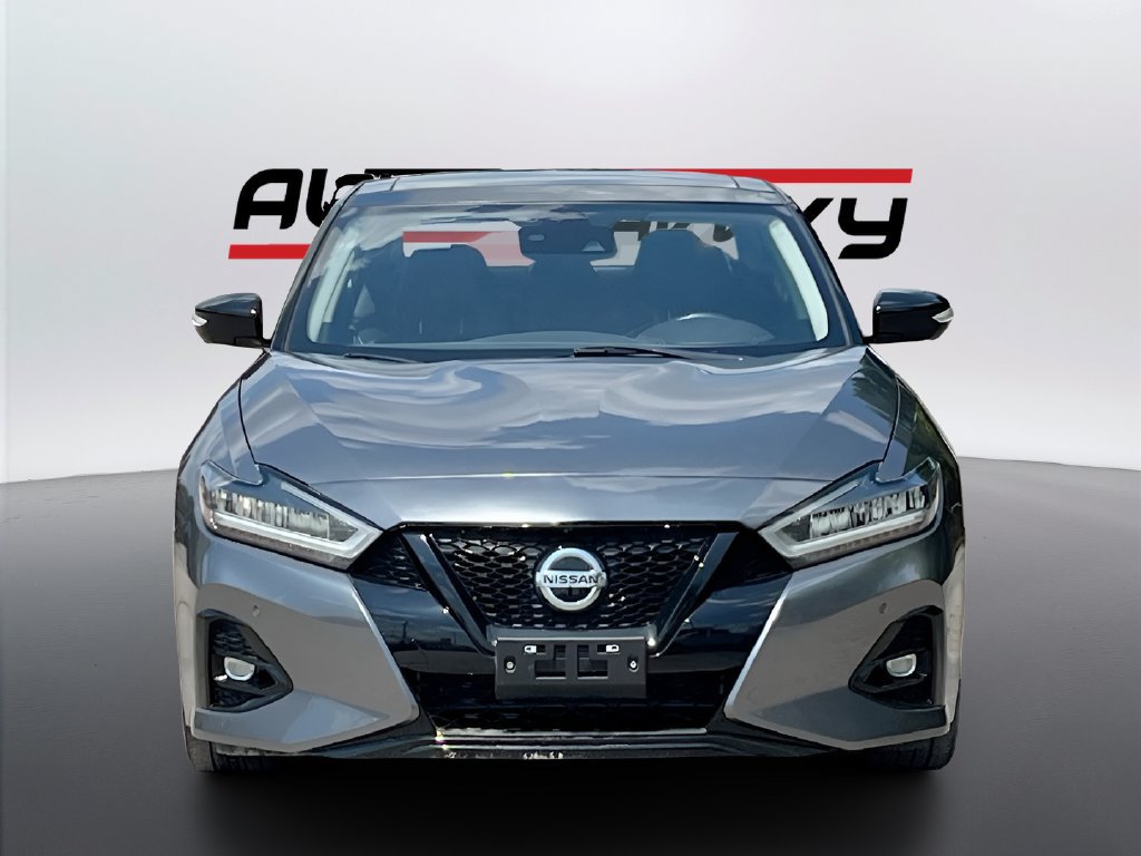 Used 2021 Nissan Maxima Platinum w/ Sport Mat Group FWD image 2