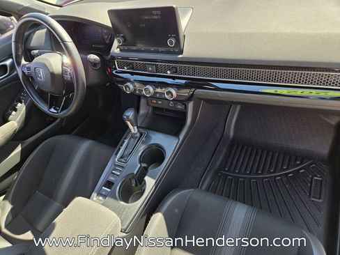 Used 2023 Honda Civic Sport image 16