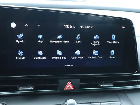 New 2026 Hyundai Elantra Sport image 14