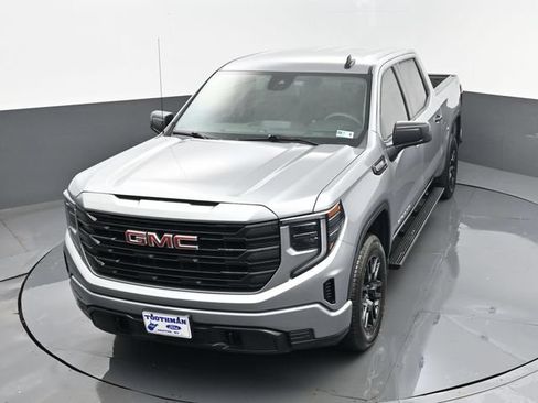 Used 2024 GMC Sierra 1500 Pro w/ Graphite Edition AWD/4WD image 18