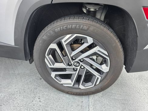 Used 2025 Hyundai Tucson Limited AWD/4WD image 18