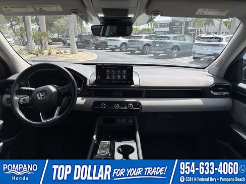 Used 2023 Honda Pilot EX-L image 12