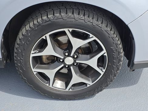 Used 2018 Subaru Forester 2.0XT Premium AWD/4WD image 9