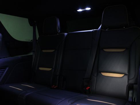 Used 2021 GMC Yukon AT4 image 14