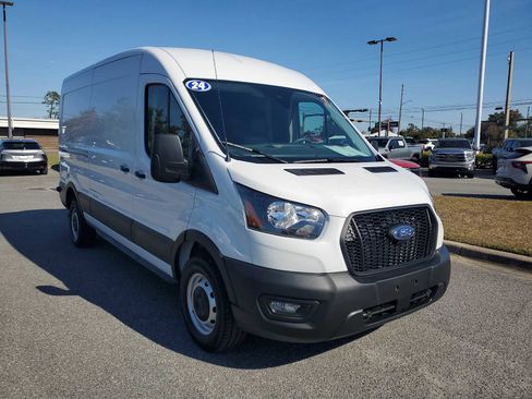 Used 2024 Ford Transit 250 148 Medium Roof w/ Load Area Protection Package image 8