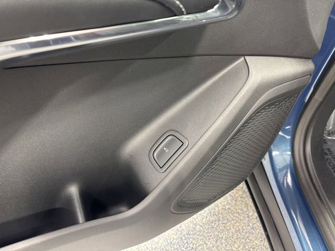 New 2026 Chevrolet Traverse LT w/ Sun and Wheel Package image 31