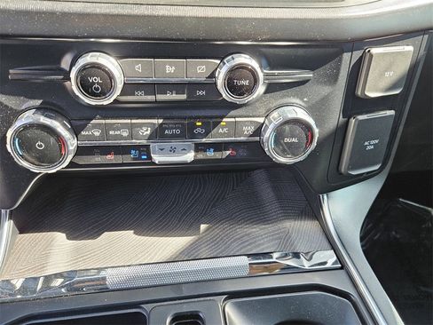 Used 2023 Ford F150 Platinum w/ Equipment Group 701A High image 23