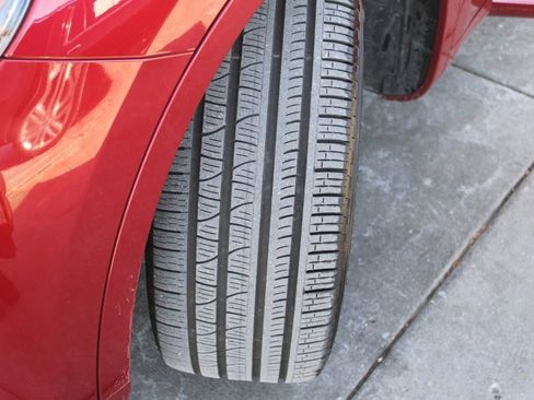 Used 2020 Maserati Levante S GranLusso image 13