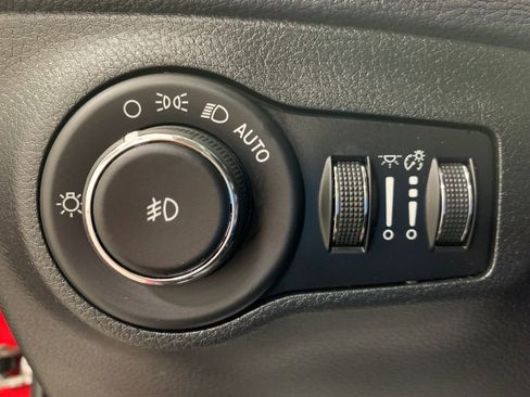 Used 2018 Jeep Compass Trailhawk w/ Leather Interior Group image 24