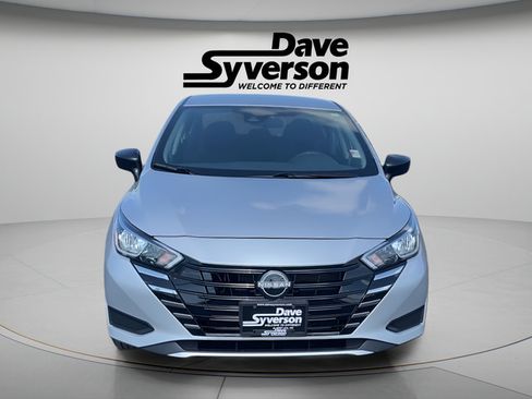 Used 2023 Nissan Versa S w/ Trunk Package FWD image 2