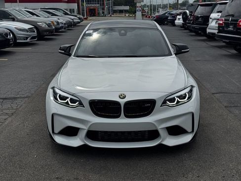 Used 2018 BMW M2 RWD image 2