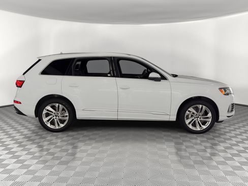 Used 2021 Audi Q7 2.0T Premium Plus AWD/4WD image 8