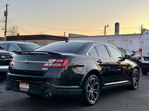 Used 2013 Ford Taurus SHO AWD/4WD image 7