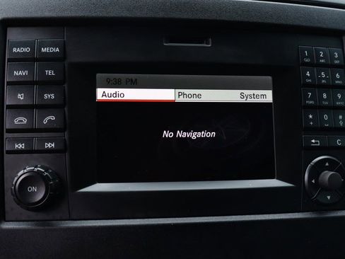 Used 2016 Mercedes-Benz Sprinter 2500 image 27