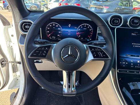 Used 2026 Mercedes-Benz GLC 300 image 31