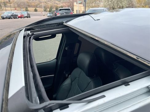 Used 2023 Kia Telluride SX Prestige X-Pro image 22